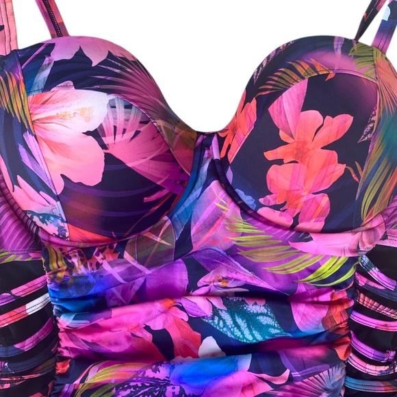 Torrid Slim Fix Underwire Lattice Side One Piece Swimsuit Multi Leaves Bathing - Picture 10 of 11